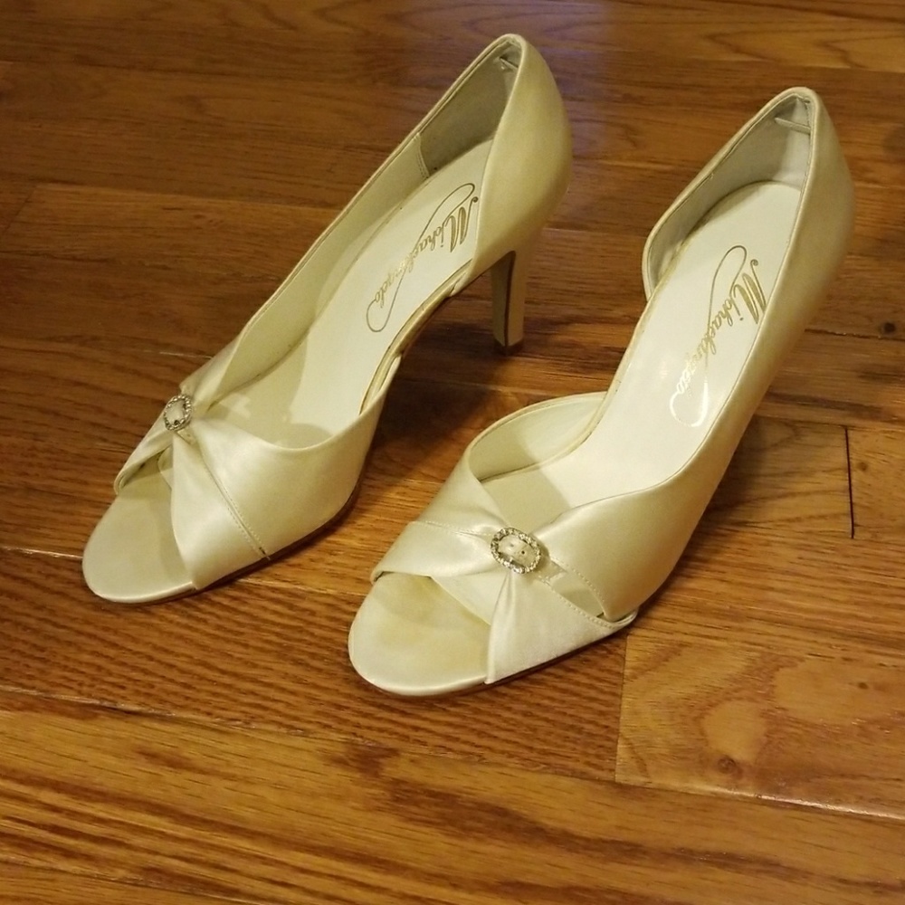 Michelangelo Faith 3" heels